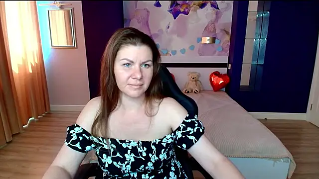 Snapshot of LunaKissesx chatting on 27, 6, 2026 LunaKissesx online show from 27, 6, 2026