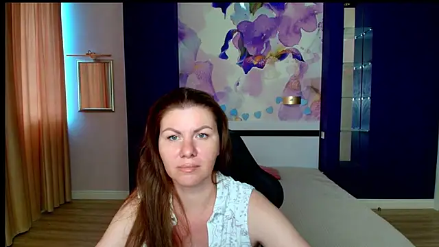 Snapshot of LunaKissesx chatting on 3, 7, 2026 LunaKissesx online show from 3, 7, 2026