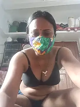 Snapshot of Simi-hot-boudi chatting on 14, 7, 2026 Simi-hot-boudi online show from 14, 7, 2026