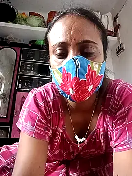 Snapshot of Simi-hot-boudi chatting on 28, 7, 2026 Simi-hot-boudi online show from 28, 7, 2026