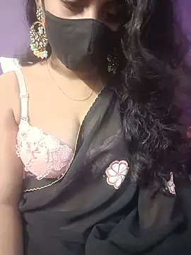 Clara-Lilly online show from 18, 7, 2026