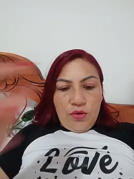 Snapshot of Agata_Traviesa chatting on 4, 7, 2026 Agata Traviesa online show from 4, 7, 2026