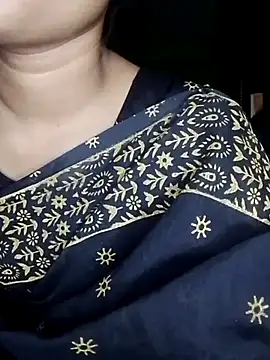 Snapshot of Ishaniya chatting on 3, 7, 2026 Ishaniya online show from 3, 7, 2026