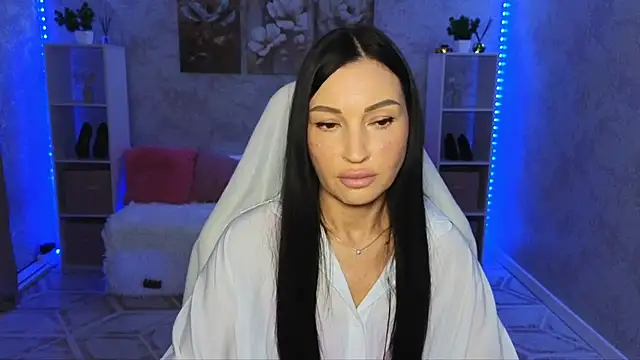 NikoleMills online show from 21, 7, 2026