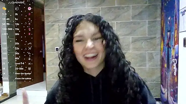 Diamond Curls online show from 27, 7, 2026