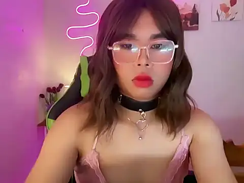 Horny HoneyX online show from 13, 6, 2026