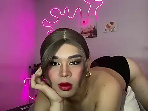 Horny HoneyX online show from 17, 6, 2026