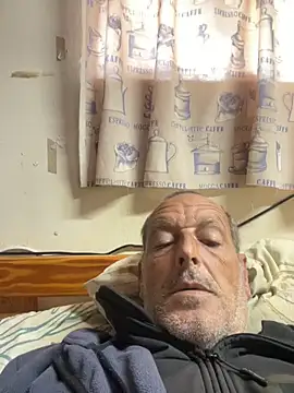Snapshot of GeldenKuy chatting on 10, 6, 2026 GeldenKuy online show from 10, 6, 2026