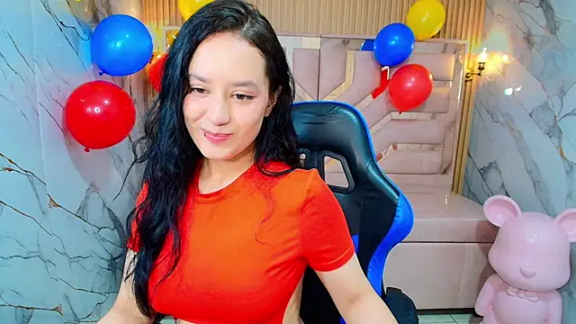 Snapshot of Aleja_r_ chatting on 28, 6, 2026 Aleja r online show from 28, 6, 2026