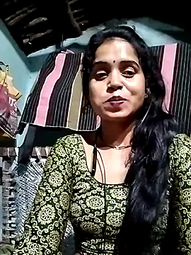 Snapshot of Cut_simran56 chatting on 15, 6, 2026 Cut simran56 online show from 15, 6, 2026