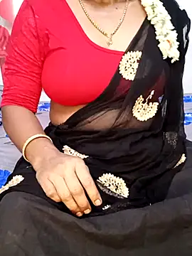 Snapshot of tamil_sarah chatting on 21, 6, 2026 tamil sarah online show from 21, 6, 2026