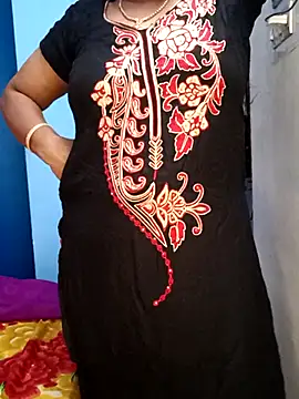 Snapshot of tamil_sarah chatting on 11, 7, 2026 tamil sarah online show from 11, 7, 2026