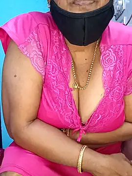 Snapshot of tamil_sarah chatting on 23, 7, 2026 tamil sarah online show from 23, 7, 2026