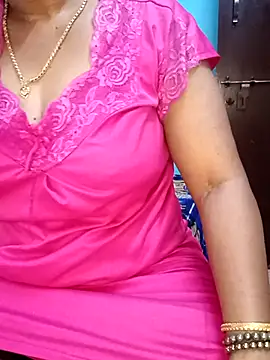 Snapshot of tamil_sarah chatting on 28, 7, 2026 tamil sarah online show from 28, 7, 2026