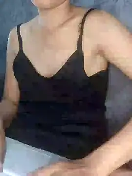 Snapshot of Rayya_4yy chatting on 5, 7, 2026 Rayya 4yy online show from 5, 7, 2026