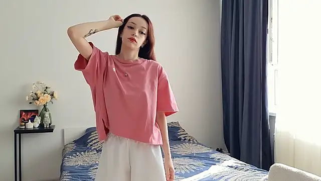 Snapshot of AyeHoney chatting on 7, 7, 2026 AyeHoney online show from 7, 7, 2026