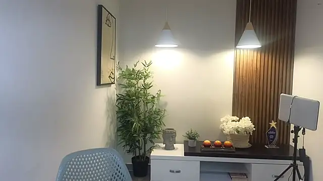  Celeste Hill online show from 1, 7, 2026