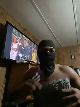 Snapshot of Midnight_gator chatting on 19, 7, 2026 Midnight gator online show from 19, 7, 2026