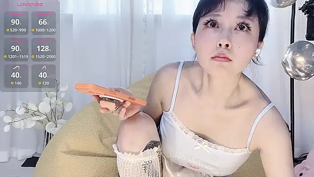 Snapshot of BabySnake chatting on 15, 6, 2026 BabySnake online show from 15, 6, 2026