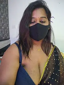 Snapshot of beauty_lisa- chatting on 11, 7, 2026 beauty lisa- online show from 11, 7, 2026
