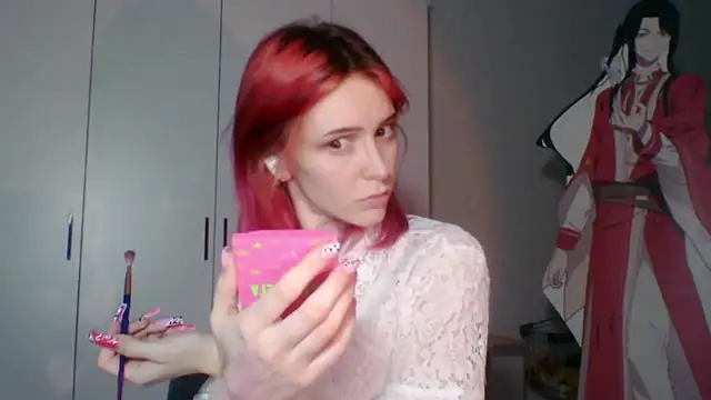 Snapshot of KayleneWesterberg chatting on 16, 6, 2026 KayleneWesterberg online show from 16, 6, 2026