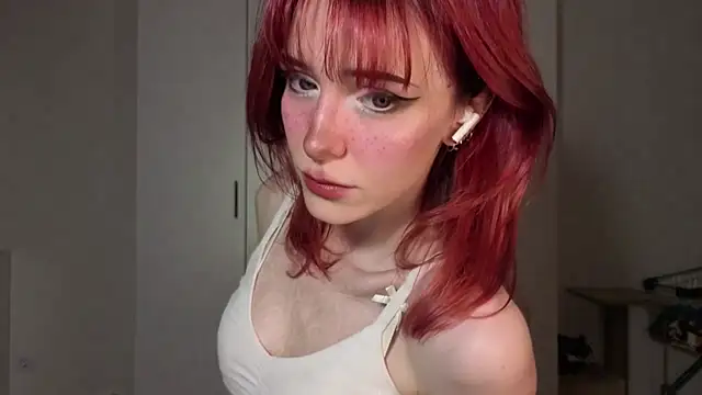 Snapshot of KayleneWesterberg chatting on 17, 7, 2026 KayleneWesterberg online show from 17, 7, 2026