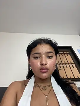 Snapshot of maryale01 chatting on 20, 6, 2026 maryale01 online show from 20, 6, 2026