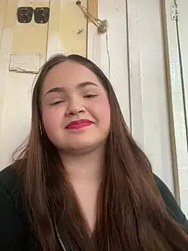Snapshot of bella__hott chatting on 3, 8, 2026 bella hott online show from 3, 8, 2026