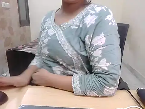 Snapshot of Bold-Divya1 chatting on 26, 7, 2026 Bold-Divya1 online show from 26, 7, 2026