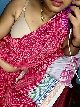Snapshot of vanireddy_telugu143 chatting on 13, 6, 2026 vanireddy telugu143 online show from 13, 6, 2026