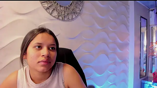 Tifanny-Val online show from 30, 6, 2026