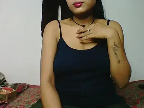 Snapshot of RADHIKA_SINGH8 chatting on 18, 6, 2026 RADHIKA SINGH8 online show from 18, 6, 2026