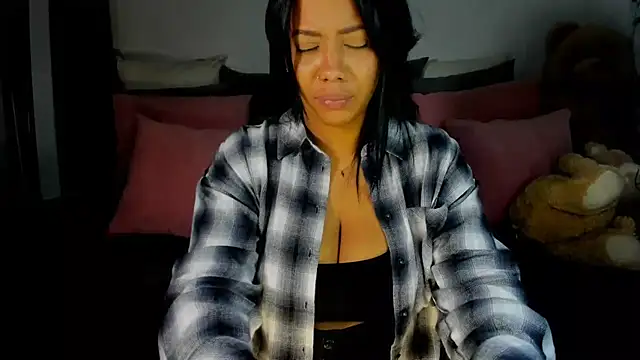 Snapshot of NicolePasqualott chatting on 11, 1, 2025 NicolePasqualott online show from 11, 1, 2025