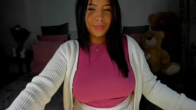 Snapshot of NicolePasqualott chatting on 7, 3, 2025 NicolePasqualott online show from 7, 3, 2025
