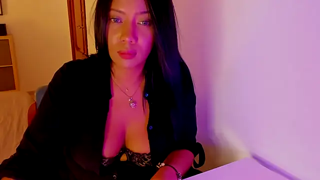 Snapshot of NicolePasqualott chatting on 19, 9, 2025 NicolePasqualott online show from 19, 9, 2025