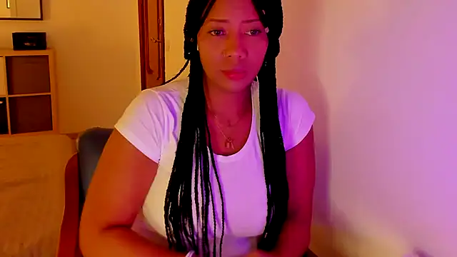 Snapshot of NicolePasqualott chatting on 30, 9, 2025 NicolePasqualott online show from 30, 9, 2025