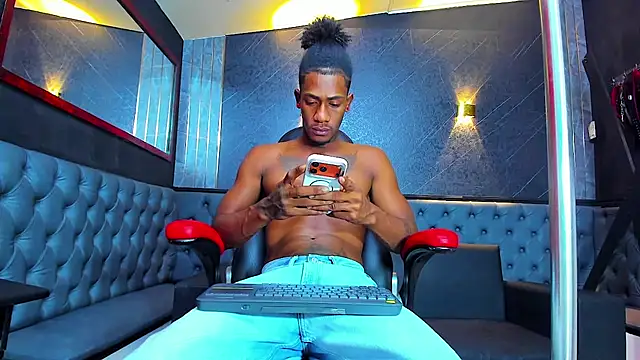 yulian23  online show from 18, 7, 2026