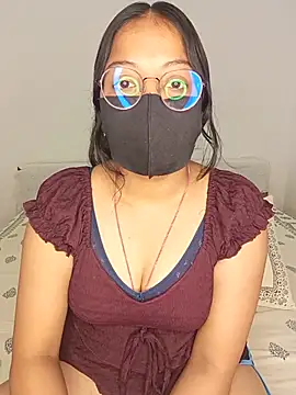 Snapshot of hottydisha chatting on 1, 7, 2026 hottydisha online show from 1, 7, 2026