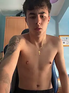 Snapshot of hugitolopez chatting on 15, 6, 2026 hugitolopez online show from 15, 6, 2026