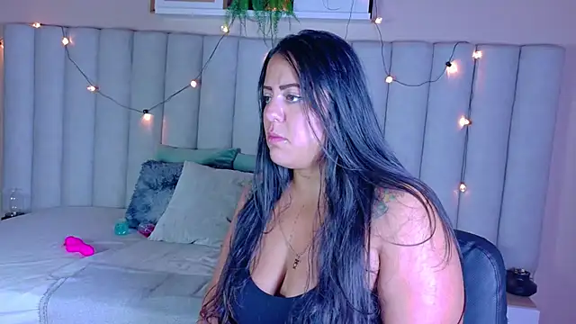 ShelyEvans   online show from 1, 7, 2026