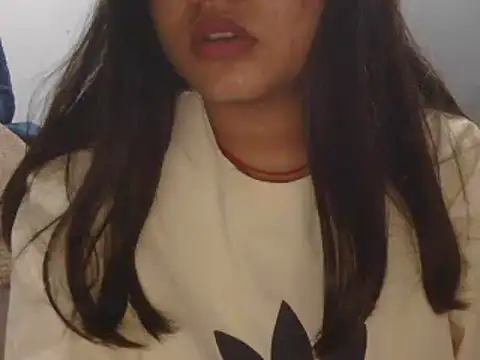 Snapshot of Aleena_Singh chatting on 24, 6, 2026 Aleena Singh online show from 24, 6, 2026