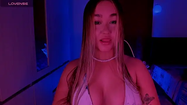 Snapshot of Samantha_ConnorX chatting on 18, 6, 2026 Samantha ConnorX online show from 18, 6, 2026