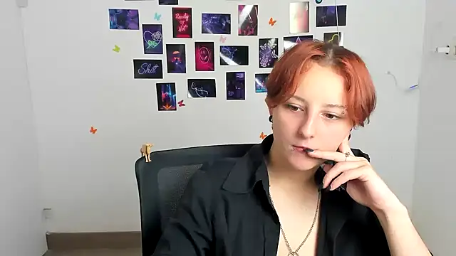 Snapshot of Dilara_Kiss_ chatting on 28, 6, 2026 Dilara Kiss online show from 28, 6, 2026