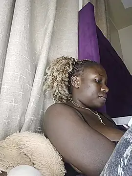 Snapshot of Sexxy_gettty chatting on 17, 7, 2026 Sexxy gettty online show from 17, 7, 2026
