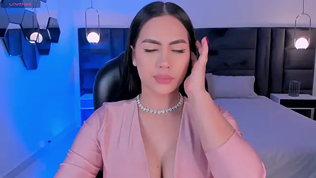 SabrinaMontclair online show from 29, 6, 2026