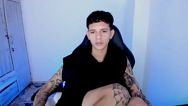 tylerrnova online show from 10, 7, 2026