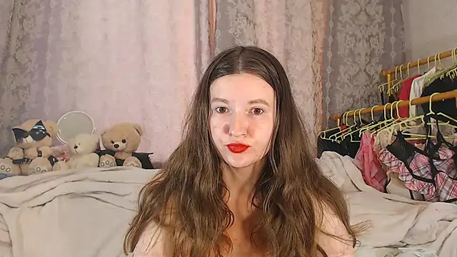 Snapshot of ChloeBrooklyn chatting on 13, 7, 2026 ChloeBrooklyn online show from 13, 7, 2026