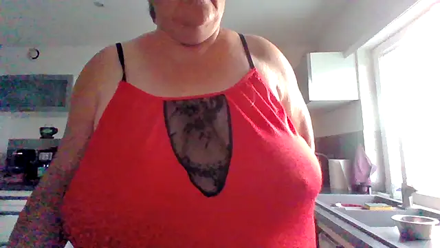 Snapshot of coquinesensuel chatting on 2, 7, 2026 coquinesensuel online show from 2, 7, 2026
