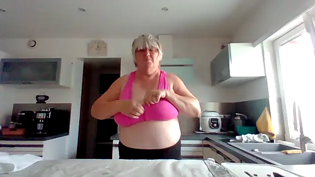 Snapshot of coquinesensuel chatting on 20, 7, 2026 coquinesensuel online show from 20, 7, 2026