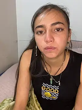 Julia valentina online show from 14, 7, 2026